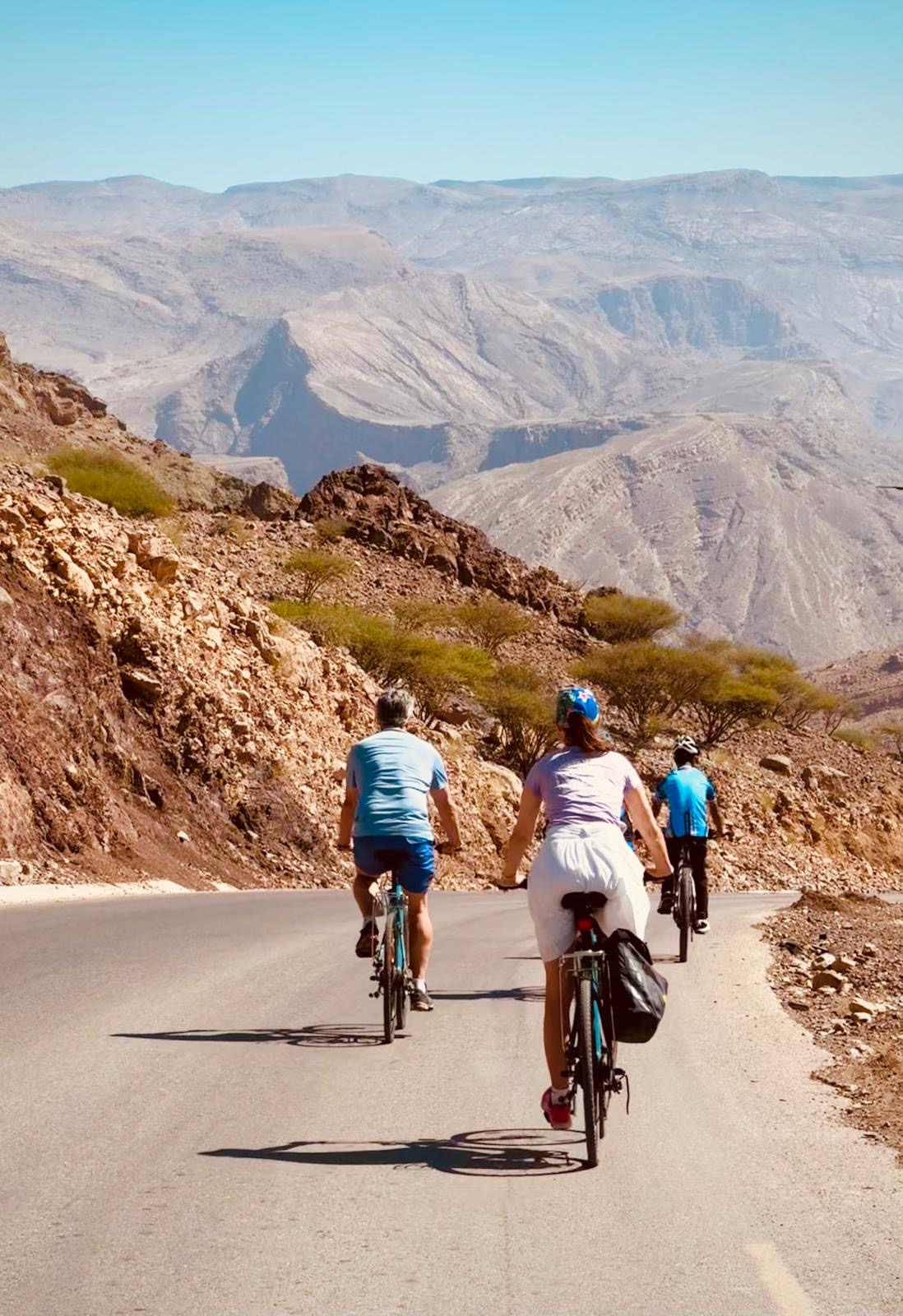 Mit dem E-Bike durch den Oman